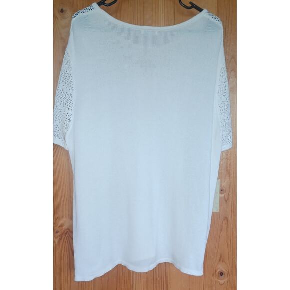 Damart Sweater Women's 22-24 White Color Crochet Detail on Front and Sleeves - Picture 4 of 7